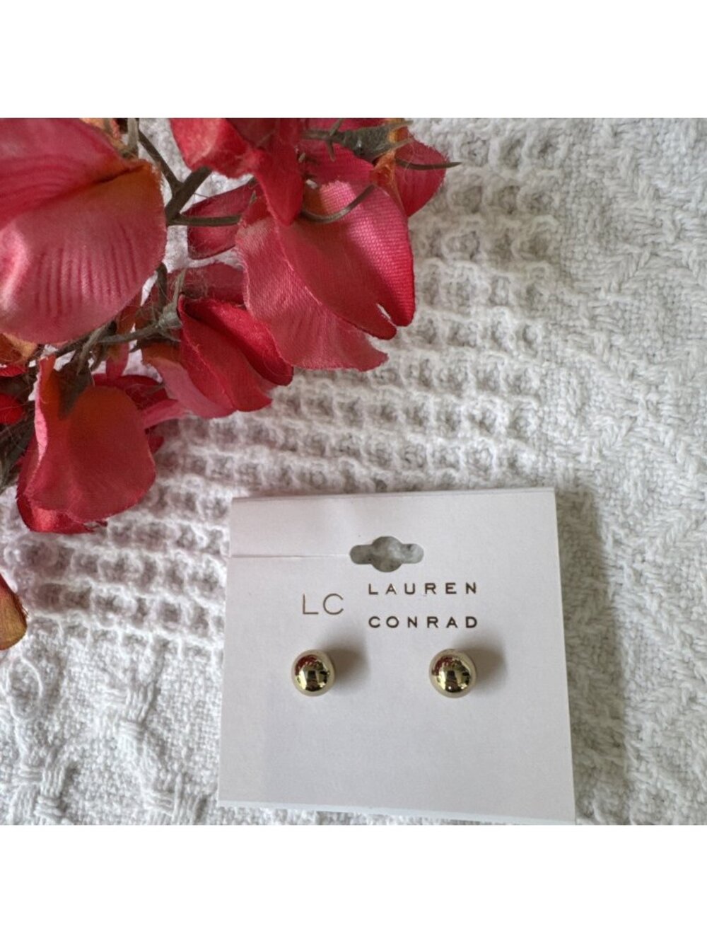 LC Lauren Conrad Classic Shiny Small Gold Ball Stud Earrings NEW